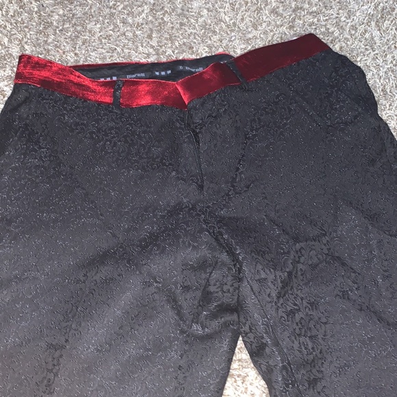 Biarelli Formal Tuxedo.. - Picture 3 of 6